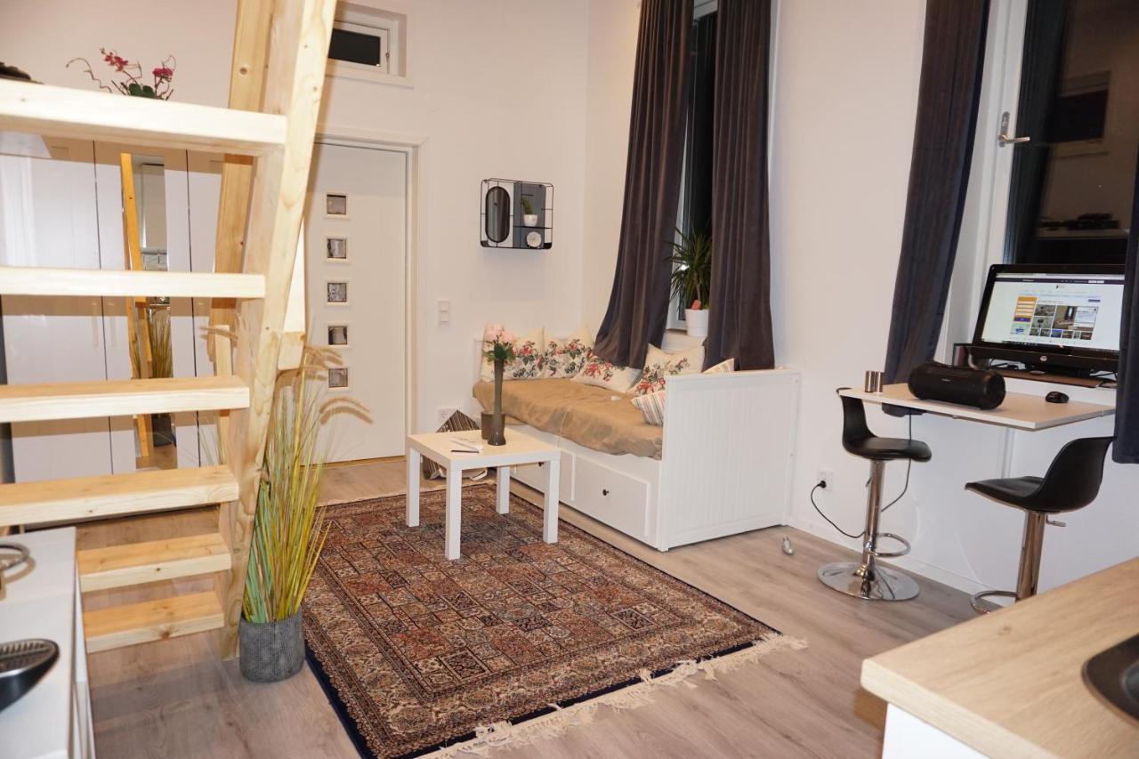 Ferienwohnung Fresh Happy Little House, 35 M2 In Taeby Stockholm Exterior foto